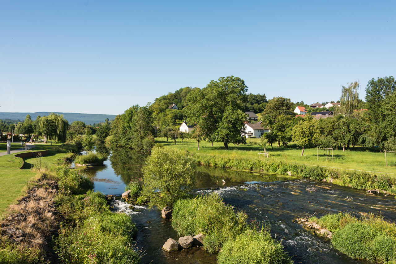 Bild vergr&ouml;&szlig;ern: luegde_-34