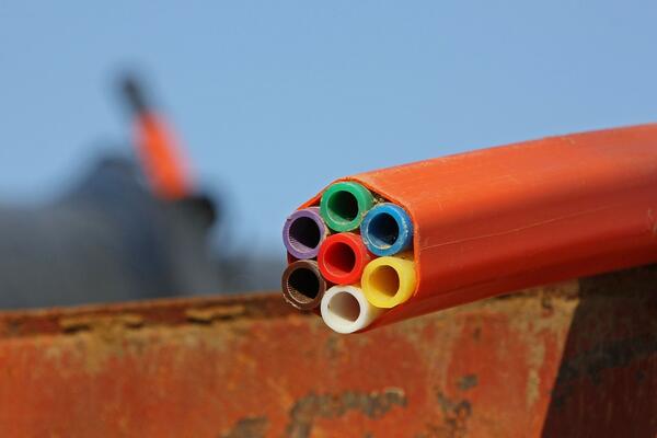 glass-fiber-6153991_1280