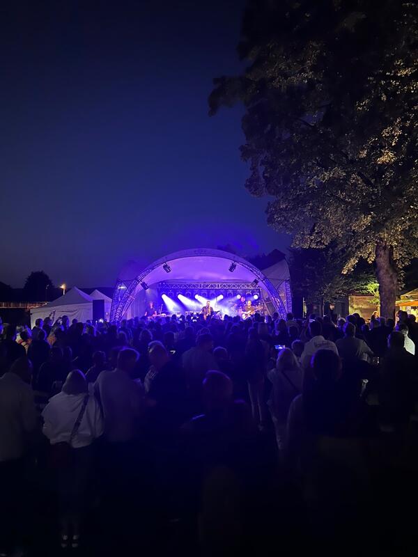 Bild vergr&ouml;&szlig;ern: Summer Night Music