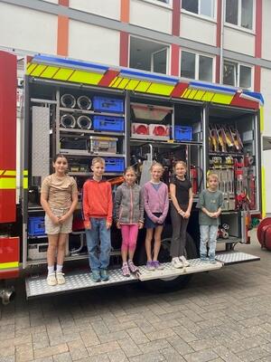 Bild vergr&ouml;&szlig;ern: Ferienspa� Bild Feuerwehrauto