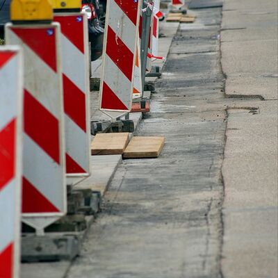 Baustelle_Glasfaserausbau_Absperrung