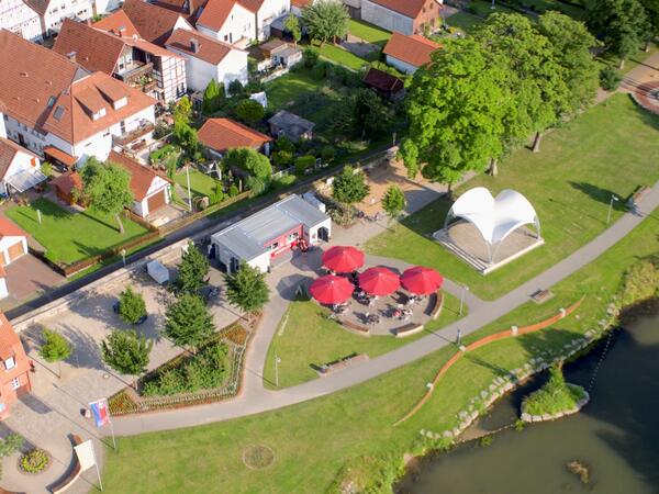 Bild vergr&ouml;&szlig;ern: Caf� Ankerplatz aus der Vogelperspektive