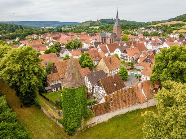 Bild vergr&ouml;&szlig;ern: Altstadt L�gde
